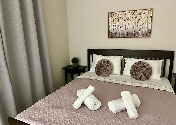 Emerald Luxury Apartments - Ath Airport