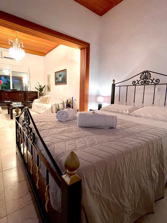 Emerald Luxury - Ath Airport Spata (East Attica)