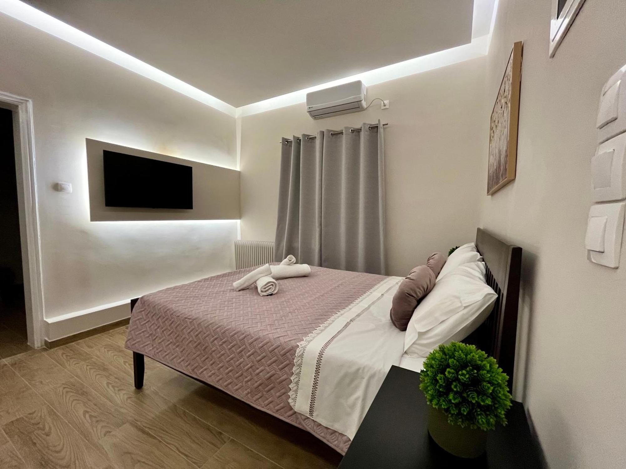 Emerald Luxury - Ath Airport Apartment